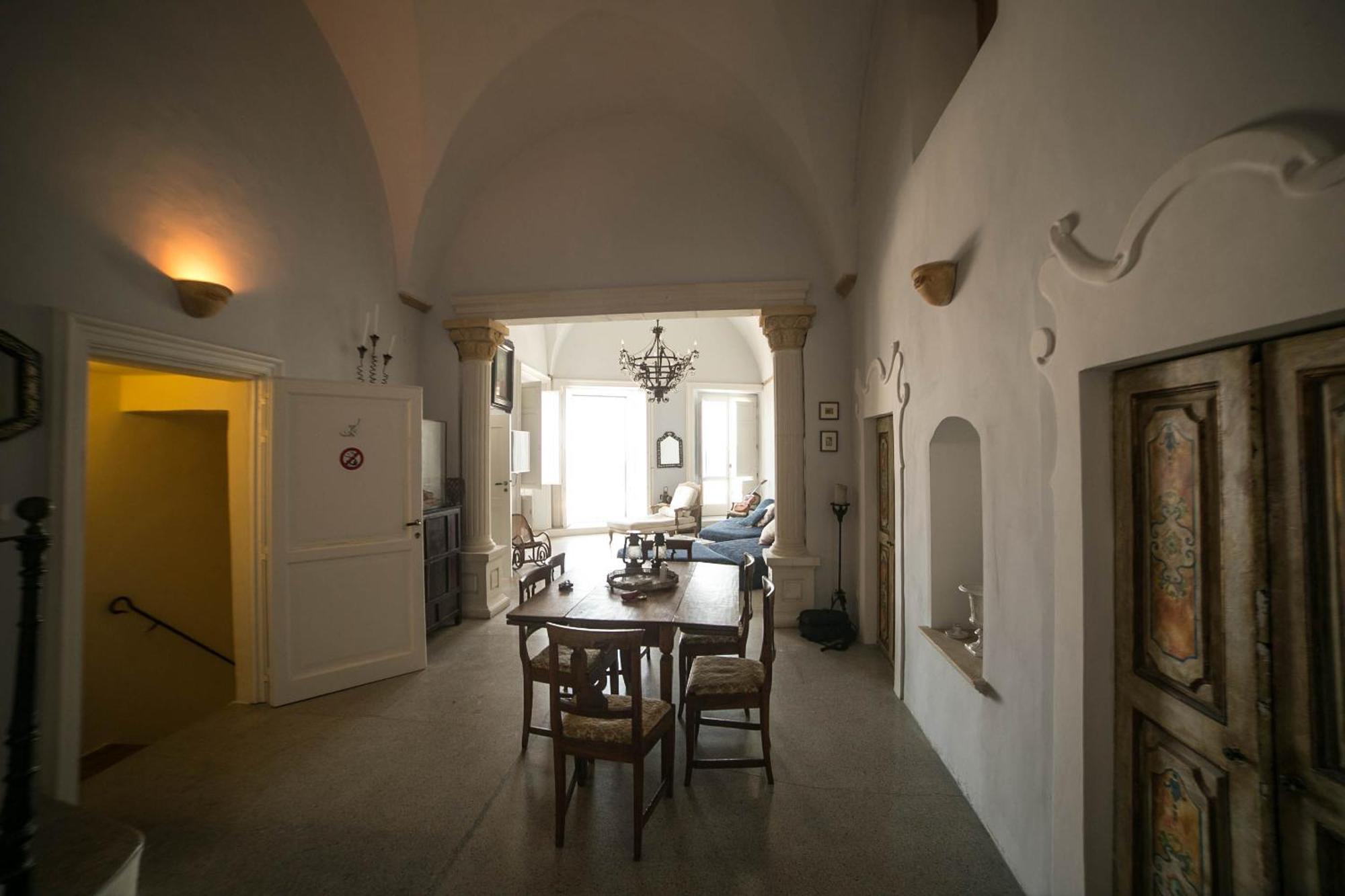 Вилла 4 Balconi House-San Gregorio Palazzo Unico Vista Mare Галлиполи Экстерьер фото